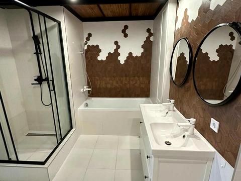 квартира за адресою Соборності просп. (Возз'єднання), 17