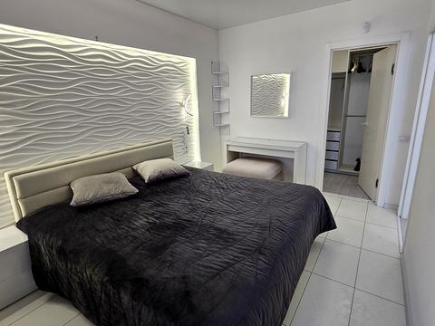 квартира за адресою Соборності просп. (Возз'єднання), 30