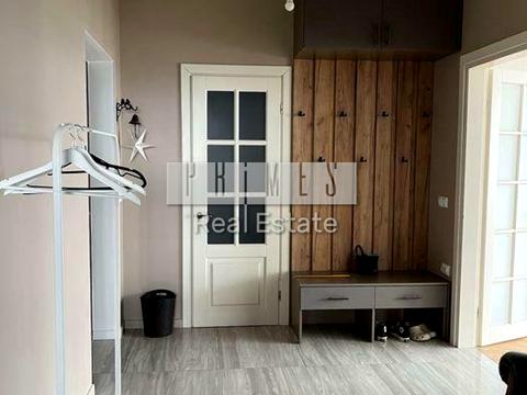 комерційна за адресою Зарічна вул., 1-Б