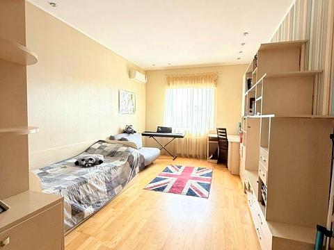 квартира за адресою В'ячеслава Чорновола вул., 25