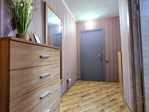 квартира за адресою Зодчих вул., 70