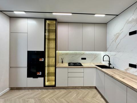 квартира за адресою молодіжна, 8