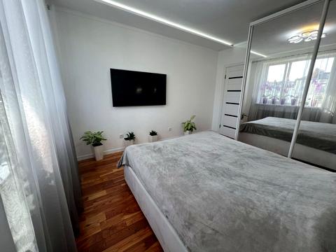 квартира за адресою Василя Стуса вул., 30