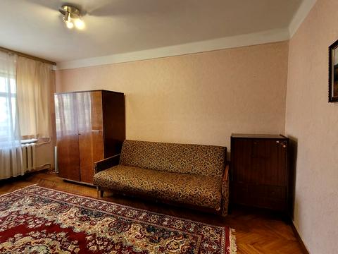 квартира за адресою Космічна вул., 3