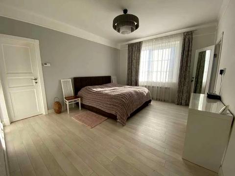 будинок за адресою Спортивна вул., 7