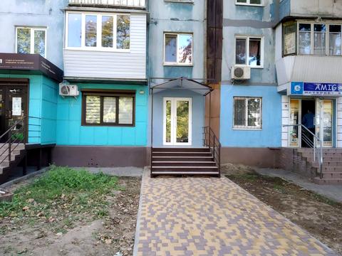 комерційна за адресою Щаслива вул., 7