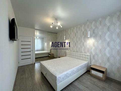 квартира за адресою Героїв Небесної Сотні просп., 26/6