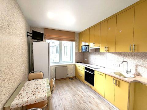 квартира за адресою Проспект Героев, 18