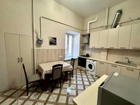 квартира по адресу Базарная ул., 32