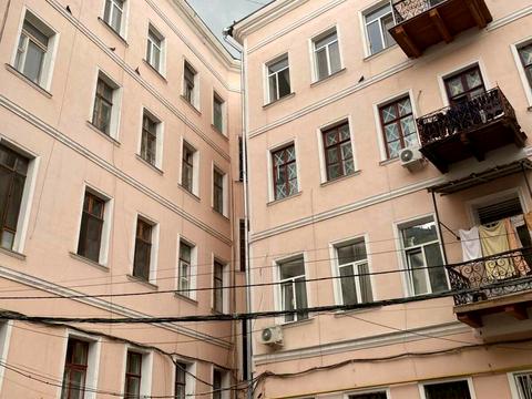 квартира за адресою Садова вул., 5