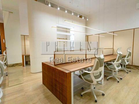 комерційна за адресою Саксаганського вул., 58