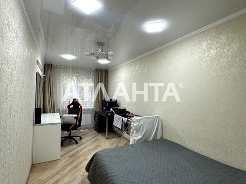 квартира за адресою Академіка Філатова вул., 49