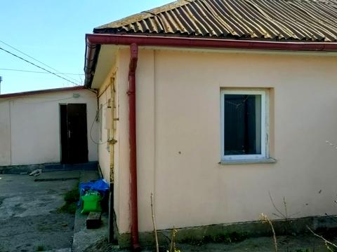 будинок за адресою Центральна вул.