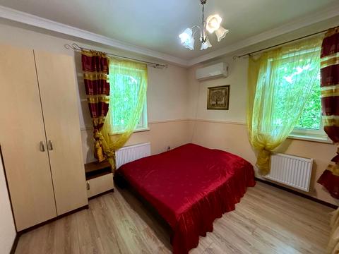 комерційна за адресою Політехнічний пров., 4