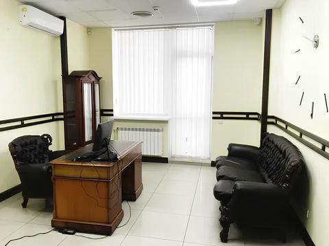 коммерческая по адресу Леси Украинки бульв., 7-Б