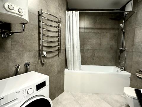 квартира за адресою Зарічна вул., 1-В