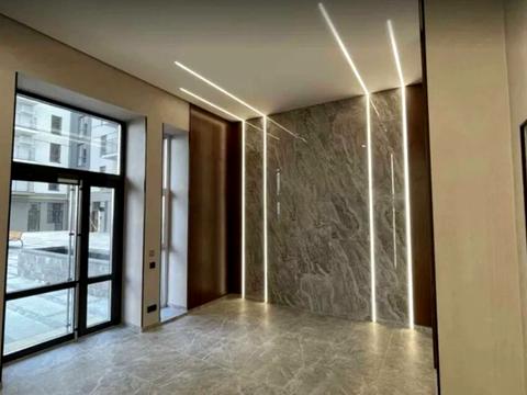 комерційна за адресою Соборна вул., 126/17