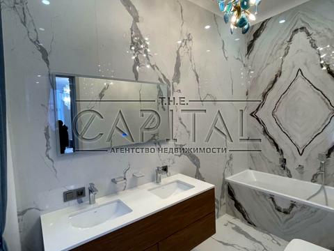 дом по адресу Київська