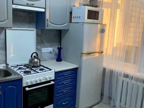 квартира за адресою Космонавтів вул., 3