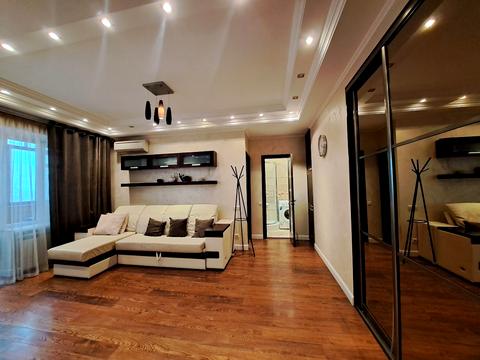 квартира за адресою Велика Васильківська вул. (Червоноармійська), 118