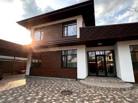 дом по адресу п. Лесное, Паркова