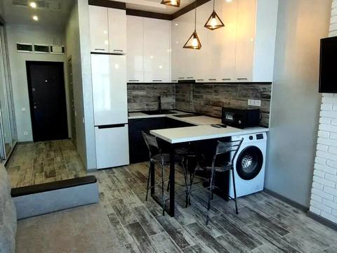 квартира за адресою Академіка Булаховського вул., 2