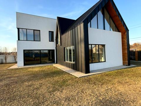 будинок за адресою с. Гвоздів, Зарічна