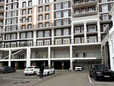 комерційна за адресою Михайла Максимовича вул. (Онуфрія Трутенка), 26-В