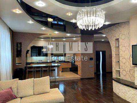 будинок за адресою 139-та Садова вул.