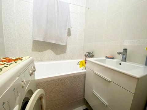 квартира за адресою Михайла Лушпи просп., 35