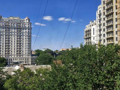 квартира за адресою Італійський бульв., 1/1