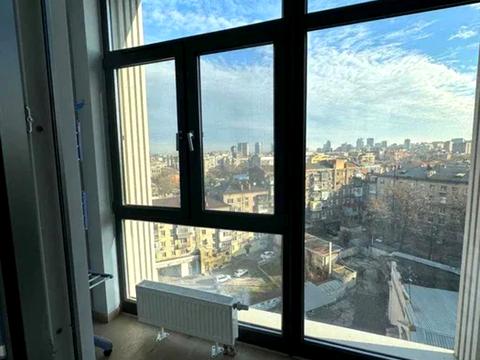квартира по адресу Кучеревського бульв., 1