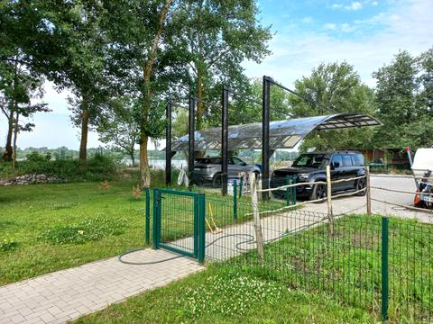 будинок за адресою Центральна вул.