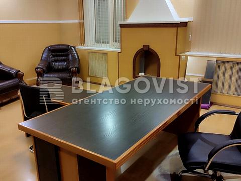 комерційна за адресою Золотоустівська вул., 10-12