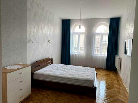 квартира за адресою Краківська вул., 26
