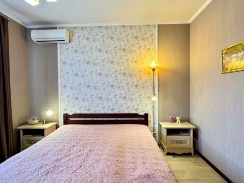 будинок за адресою Богатирська вул., 30б