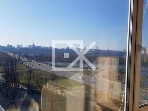 квартира за адресою Івана Миколайчука вул. (Серафимовича), 5