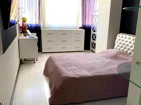 квартира за адресою Академіка Сахарова вул., 36