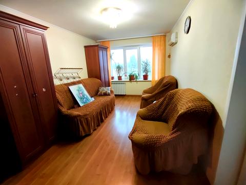 квартира за адресою Петра Дорошенка вул. (Блюхера), 11