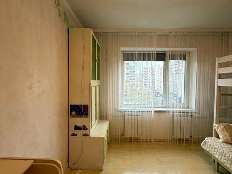 квартира по адресу Киев, Ларисы Руденко ул., 5
