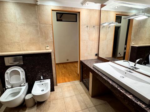 квартира по адресу Панаса Мирного ул., 4