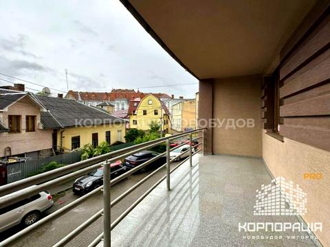комерційна за адресою Жупанатська, 1