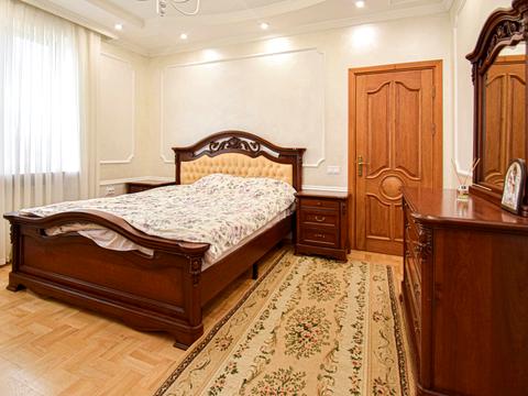 дом по адресу Леси Украинки ул., 1