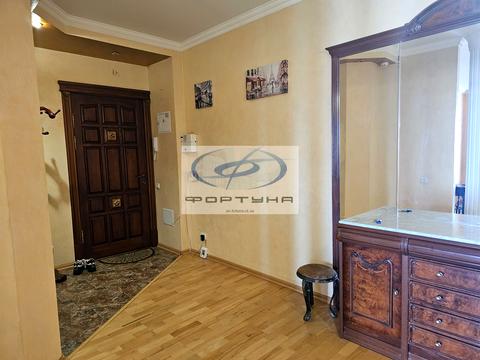 квартира за адресою Святотроїцька вул., 94