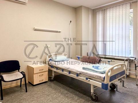комерційна за адресою Сирецька вул., 32