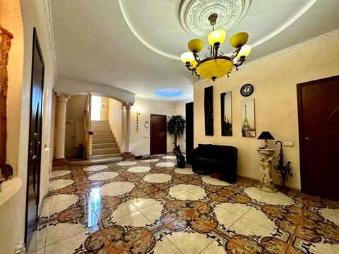 будинок за адресою Центральна вул., 46