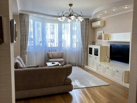 квартира по адресу Юлии Здановской ул. (Ломоносова), 75-А