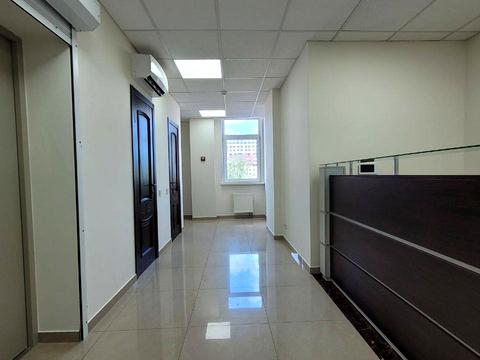 комерційна за адресою Спаська вул., 5