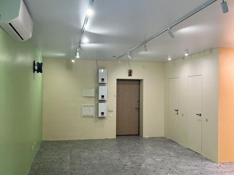 комерційна за адресою Прорізна вул., 15