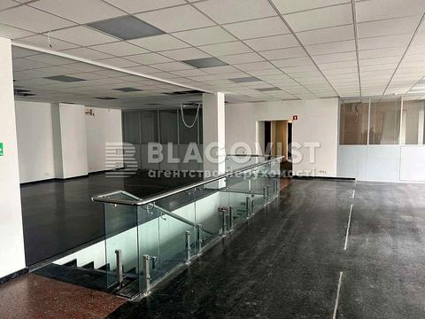 комерційна за адресою Почайнинська вул., 38
